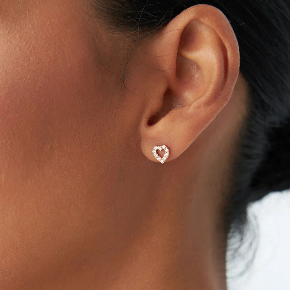 Sparkling Heart Stud Earring