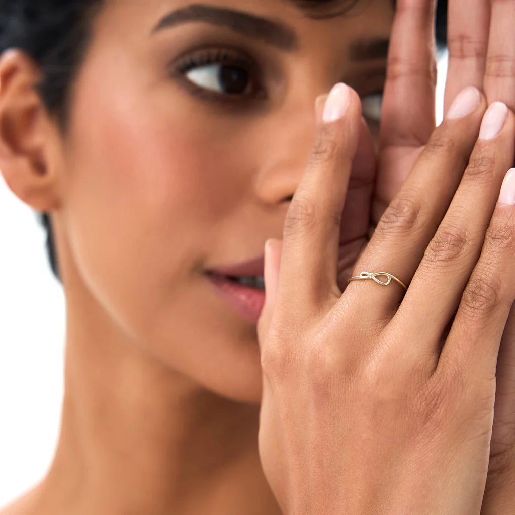 Delicate Ribbon Ring