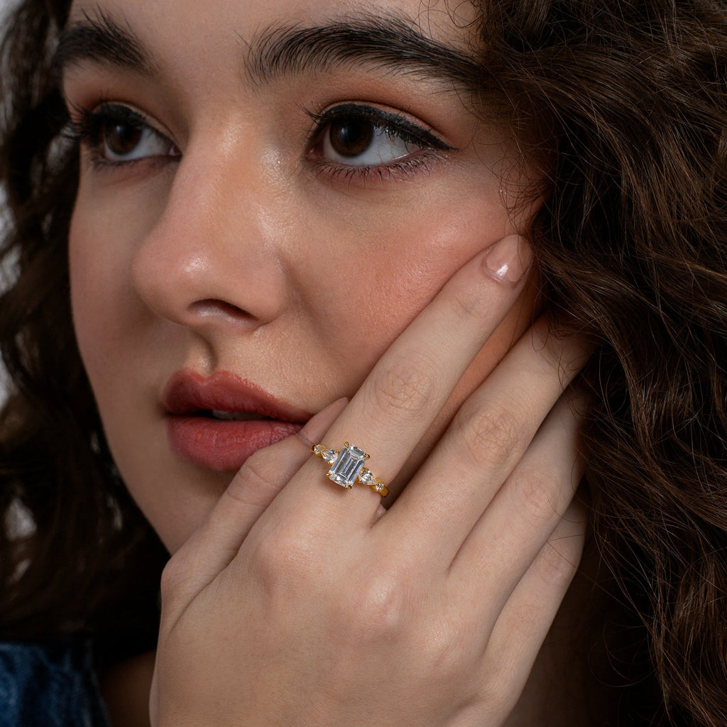 The Classic Spark Elegance Ring