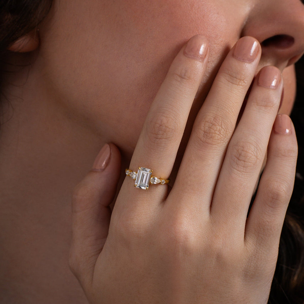 The Classic Spark Elegance Ring