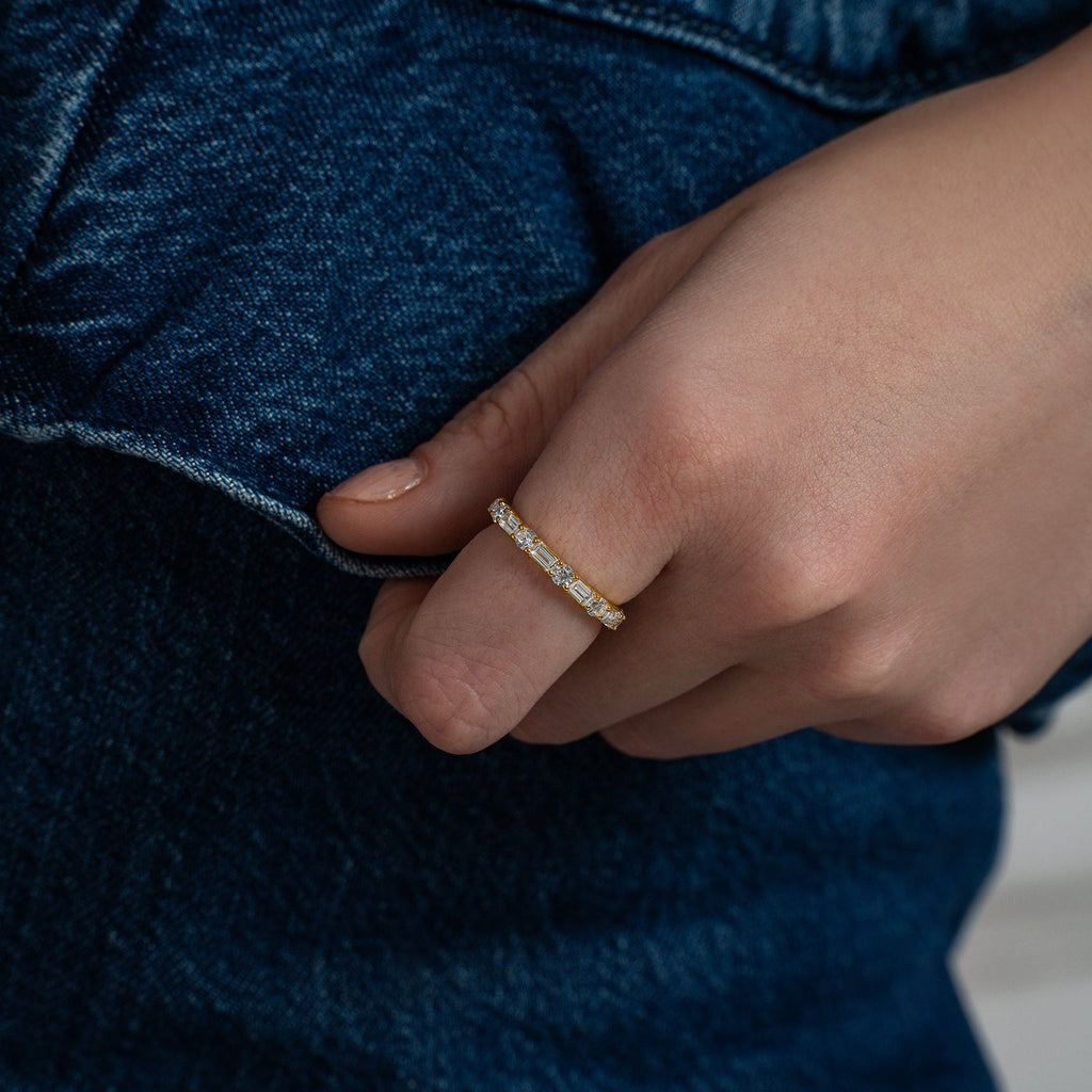 Elegant 18K Gold Vermeil Diamond Band