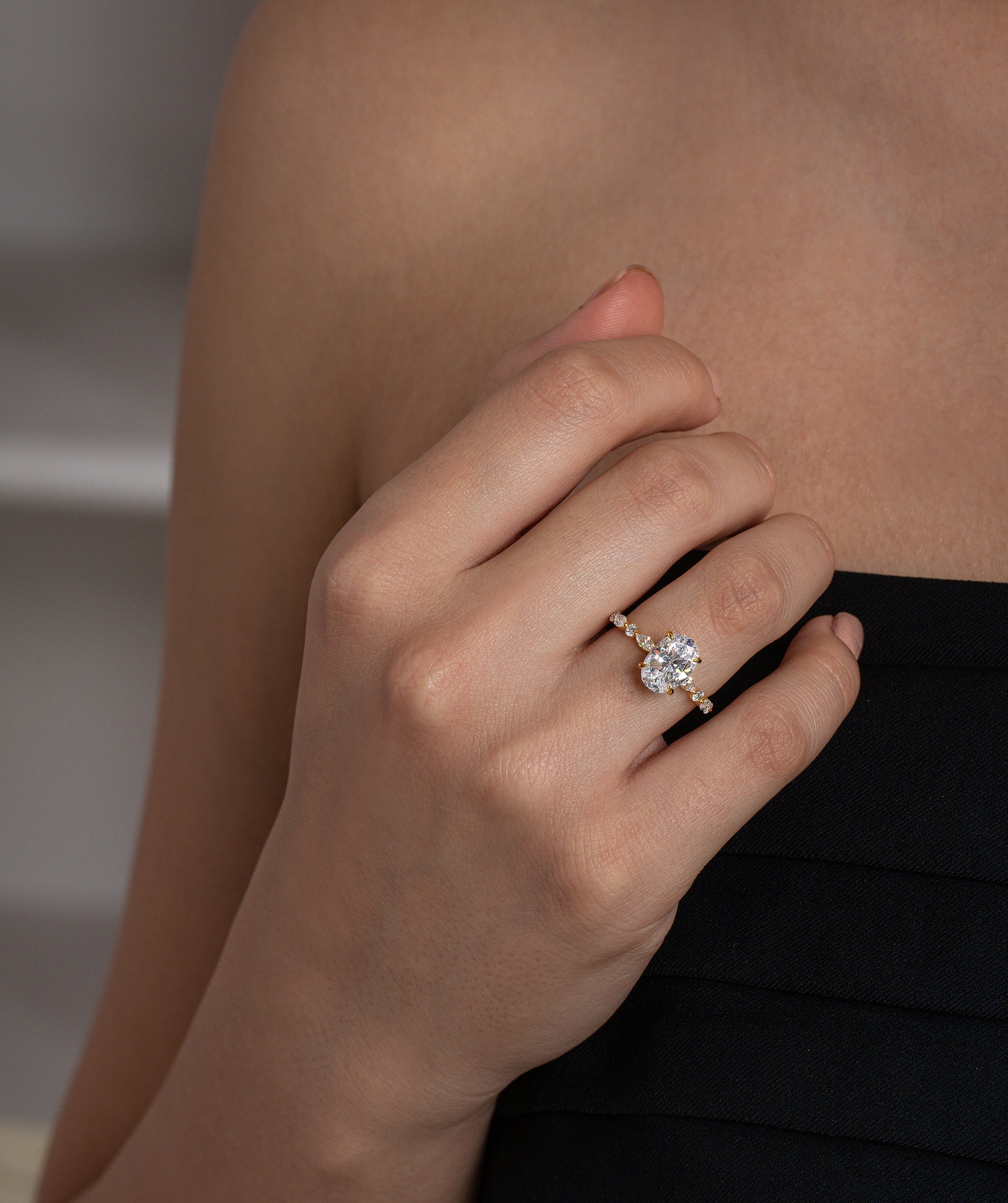 Oval Elegance Diamond Ring