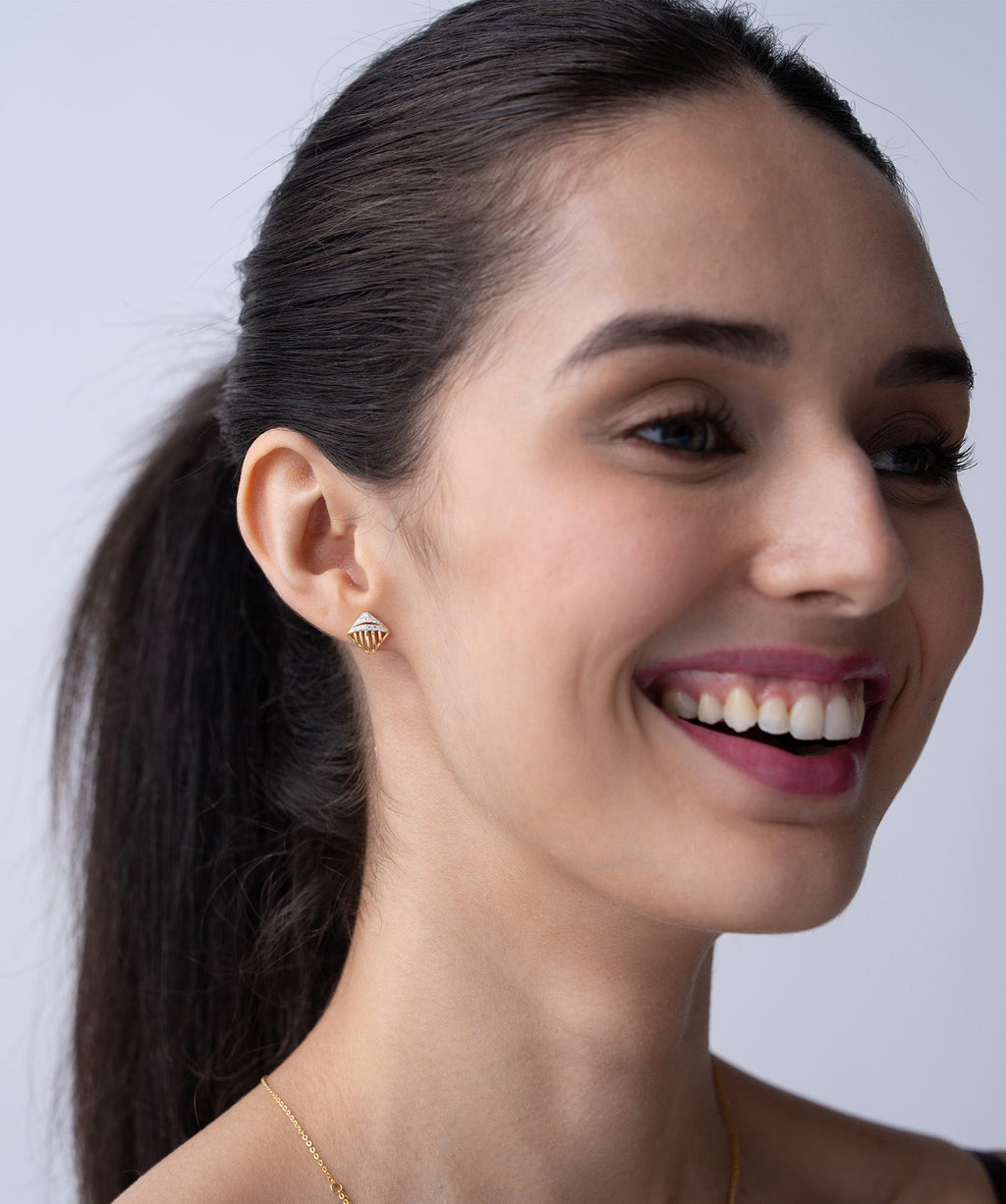 Radiance Textured Studs