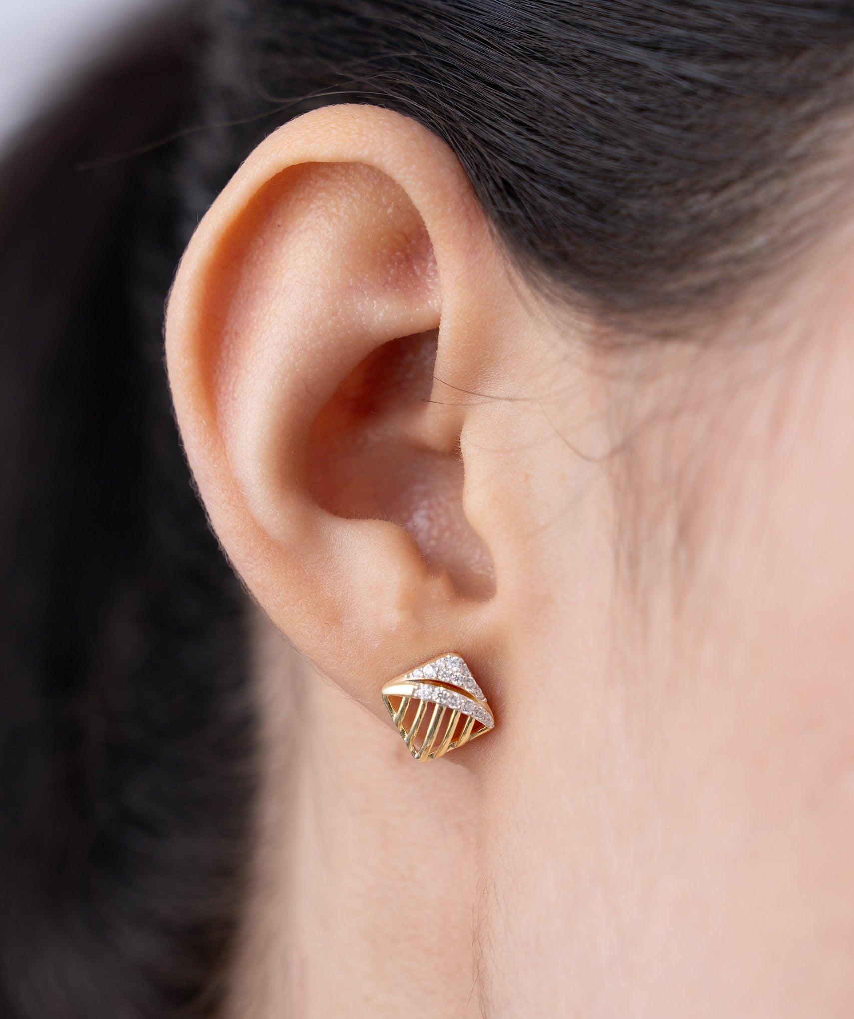 Radiance Textured Studs