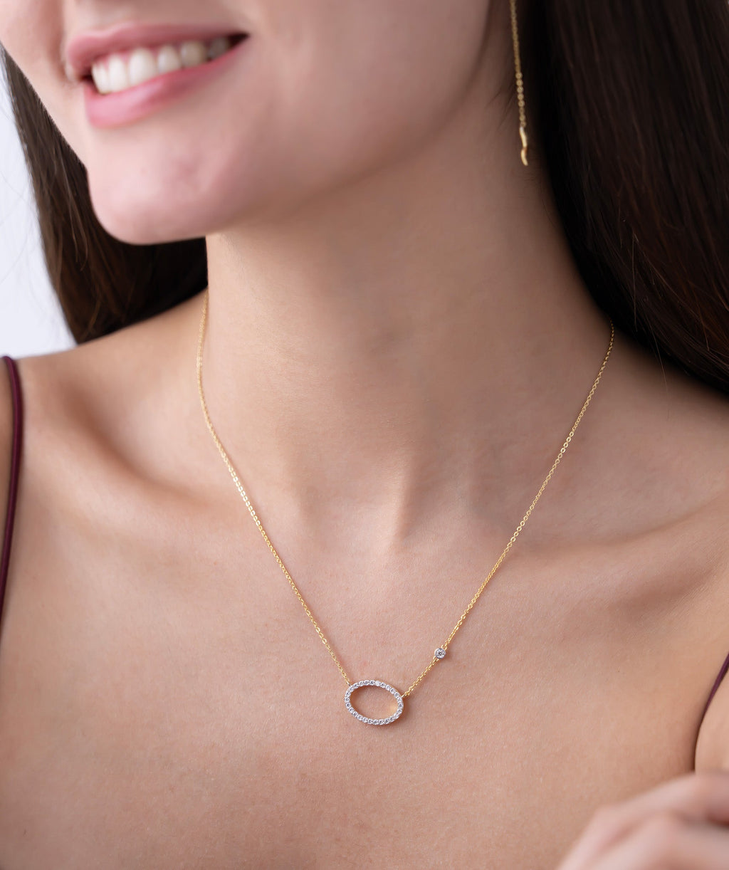 Sparkling Oval Link  Necklace
