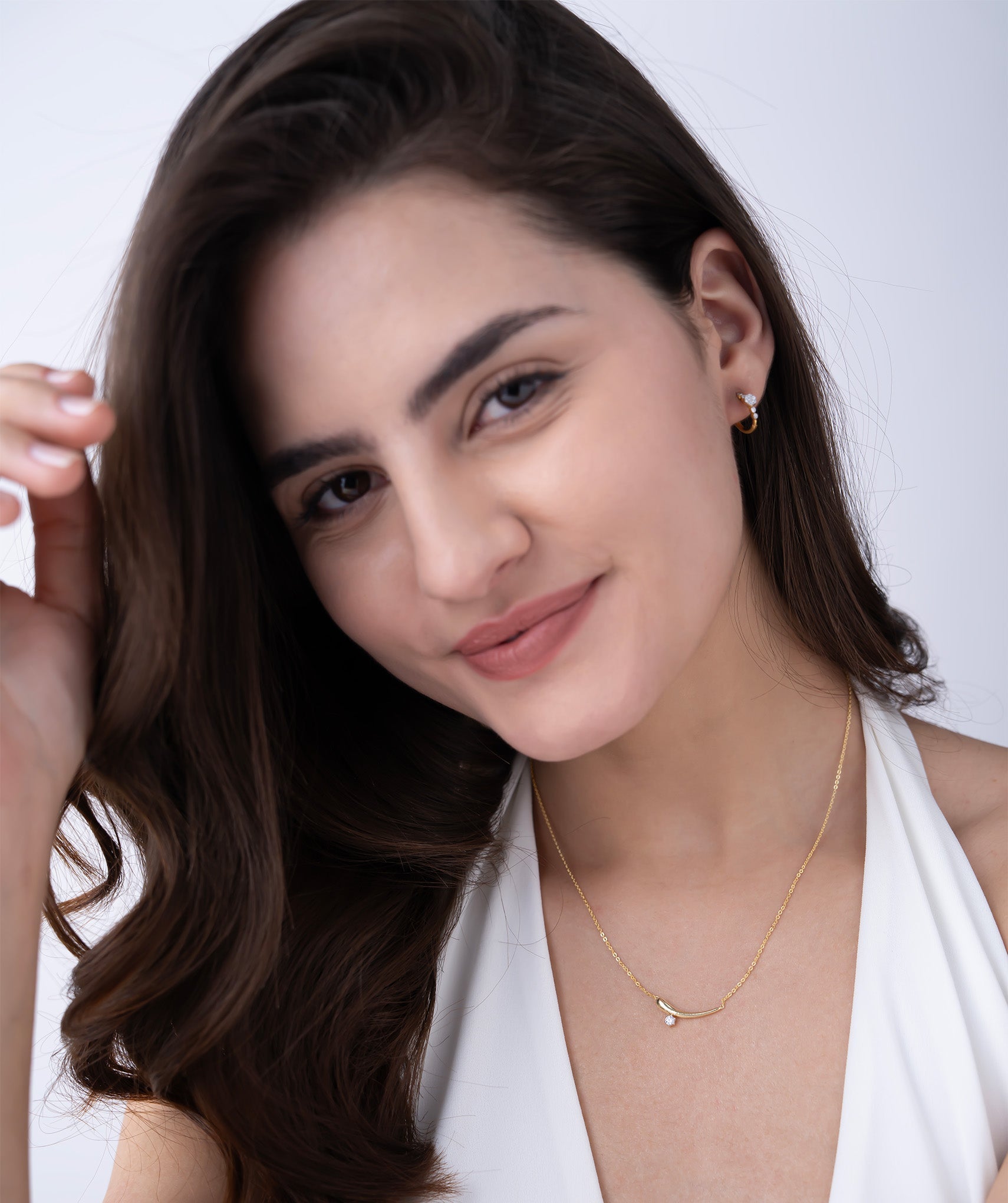 Curve Diamond Necklace