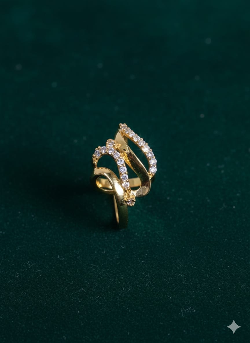 Crossover Gold Ring with Pave Diamonds